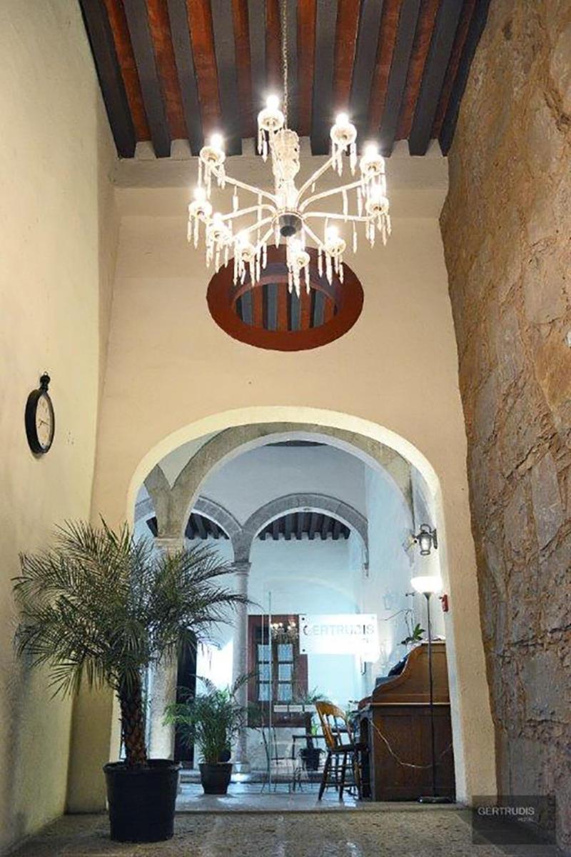 Gertrudis Hotel Morelia Extérieur photo